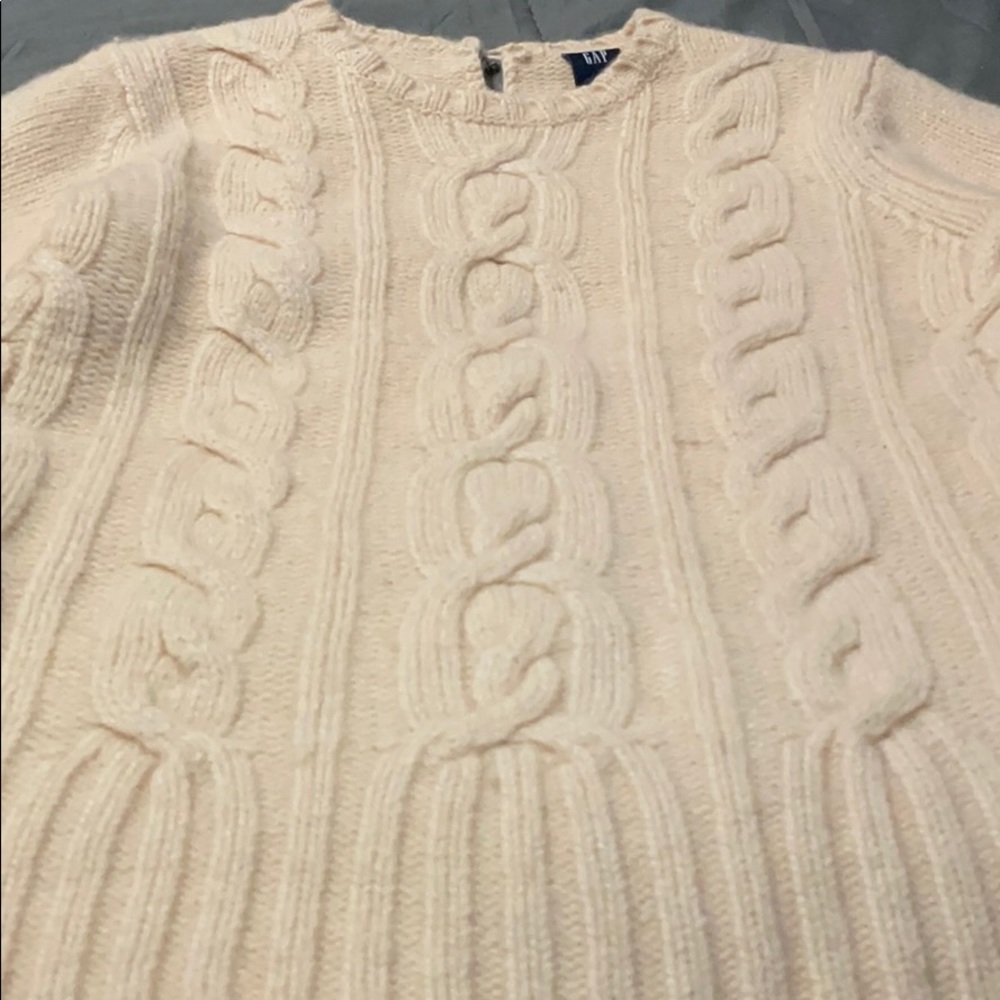 Gap Sweater - Picture 3 of 6